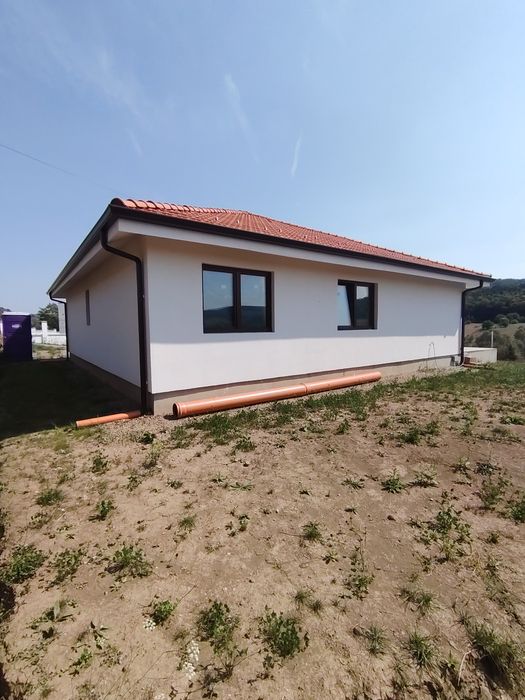 Casă – Ivanesti - Vedere 5