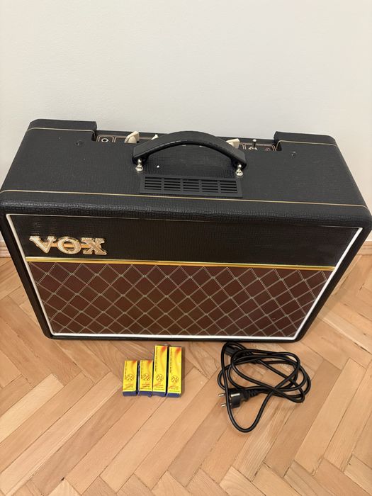 Amplificator chitara VOX AC10C1