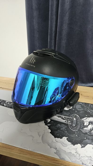 MT Helmets Thunder 4 Cu Intercom Cardo
