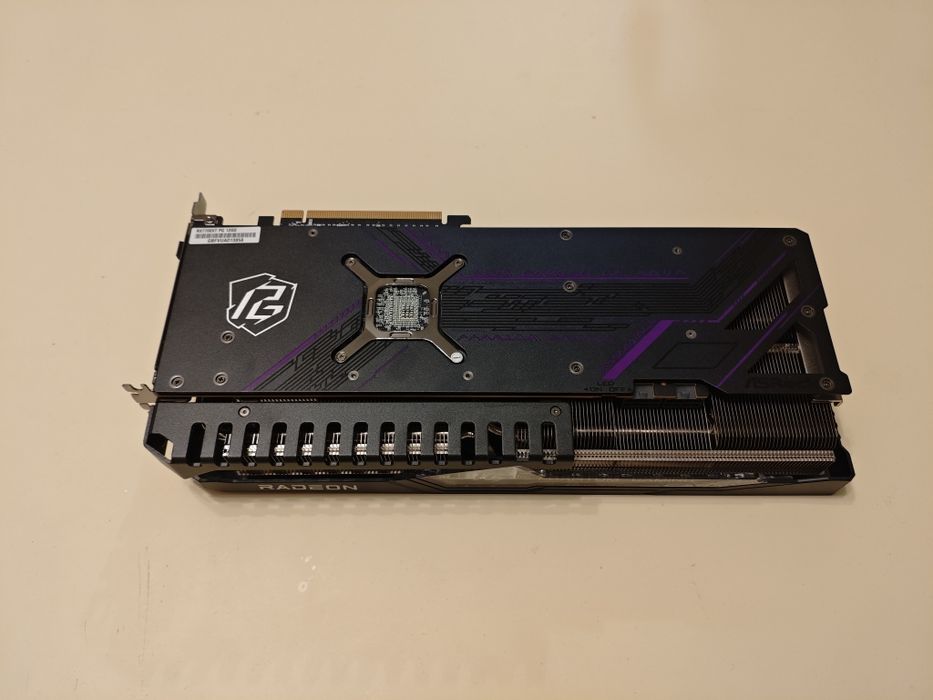 ASRock Phantom Gaming AMD Radeon RX 7700 XT – 12GB GDDR6 (OC Edition)