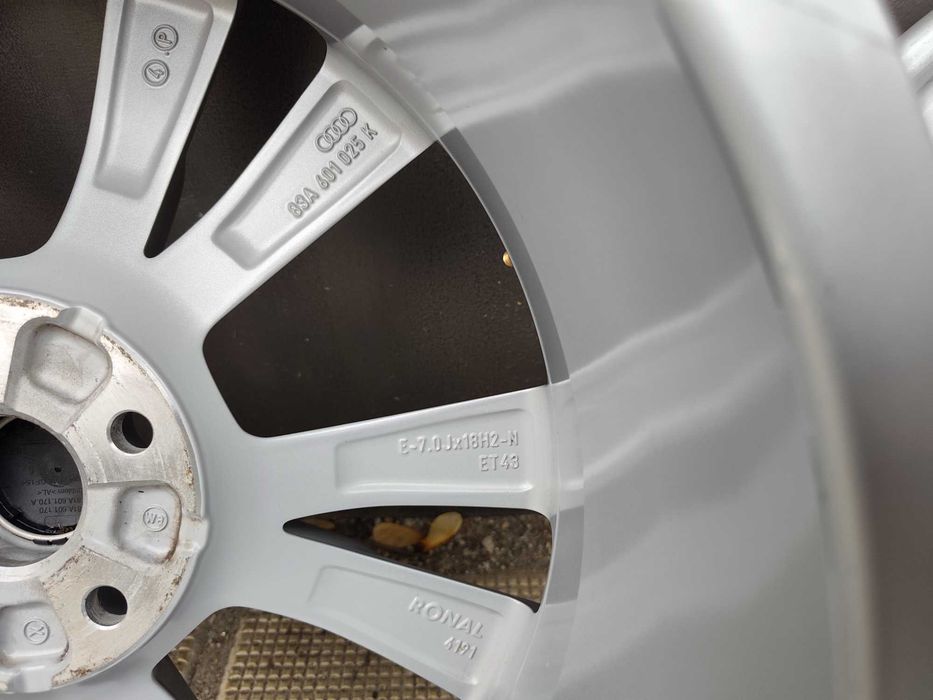 ОРИГИНАЛНИ джанти 18 ' цола 5x112 57,1 AUDI Q3 VW Tiguan / АУДИ ФОЛКСВАГЕН ET43 7J