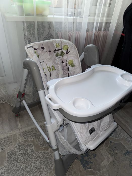 Детский стульчик для кормление