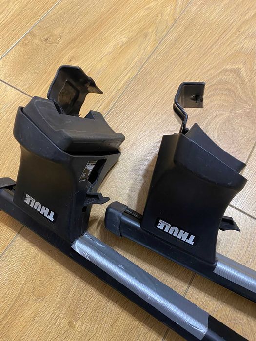 Set bare transversale cu sistem prindere THULE/ 2 perechi