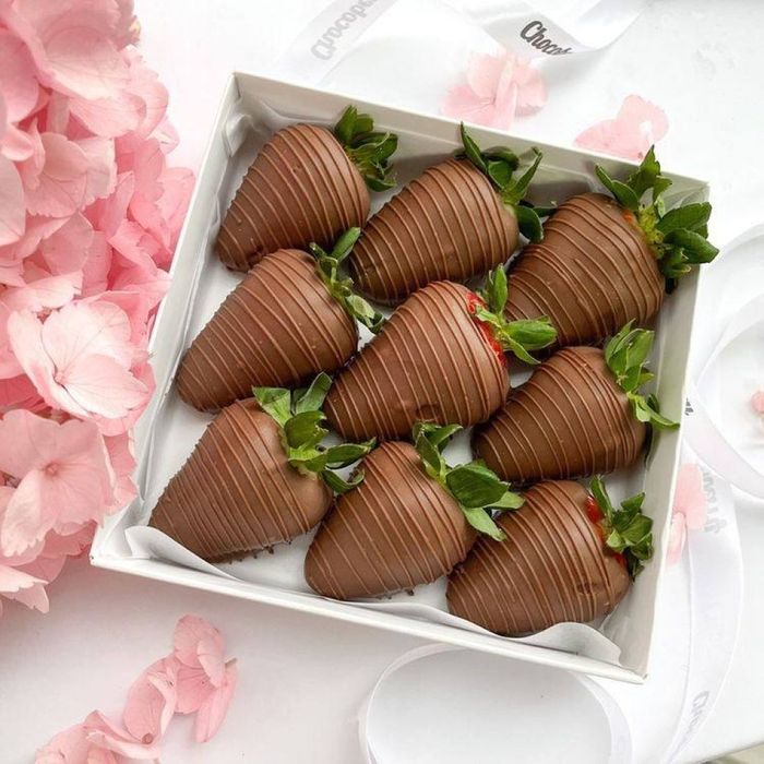 Клубника в Бельгийской шоколаде