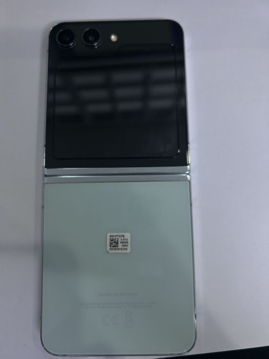 Samsung z Flip p5 256gb лот 762641 г.Тараз Жайлау 14/3