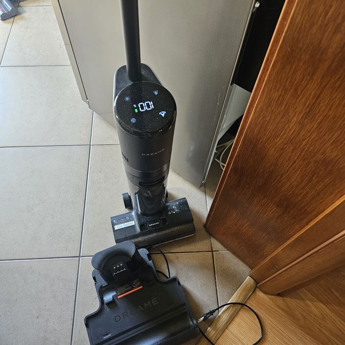 Aspirator umed /uscat  Dreame H12 Pro model HHR25A (pentru piese)dyson