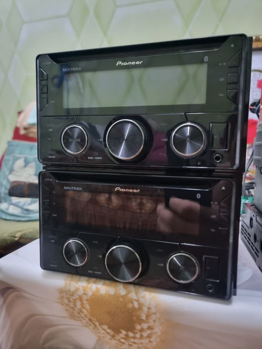 Pioneer FH-S725BT