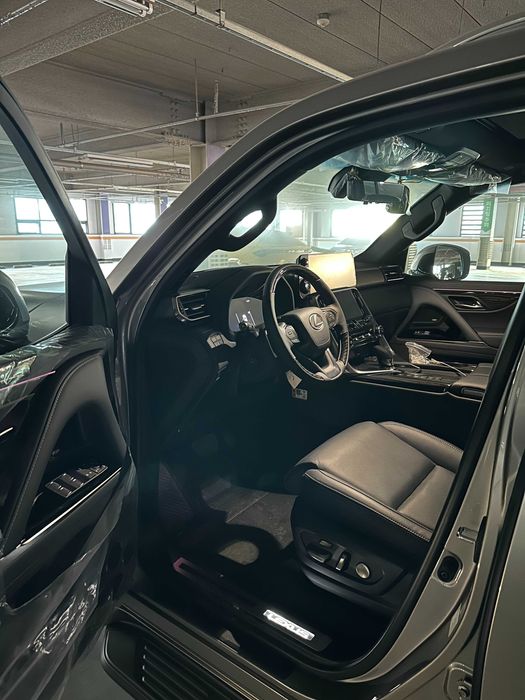 LX 700 H lexsus Luxury