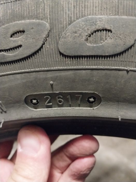 Продам зимние шины