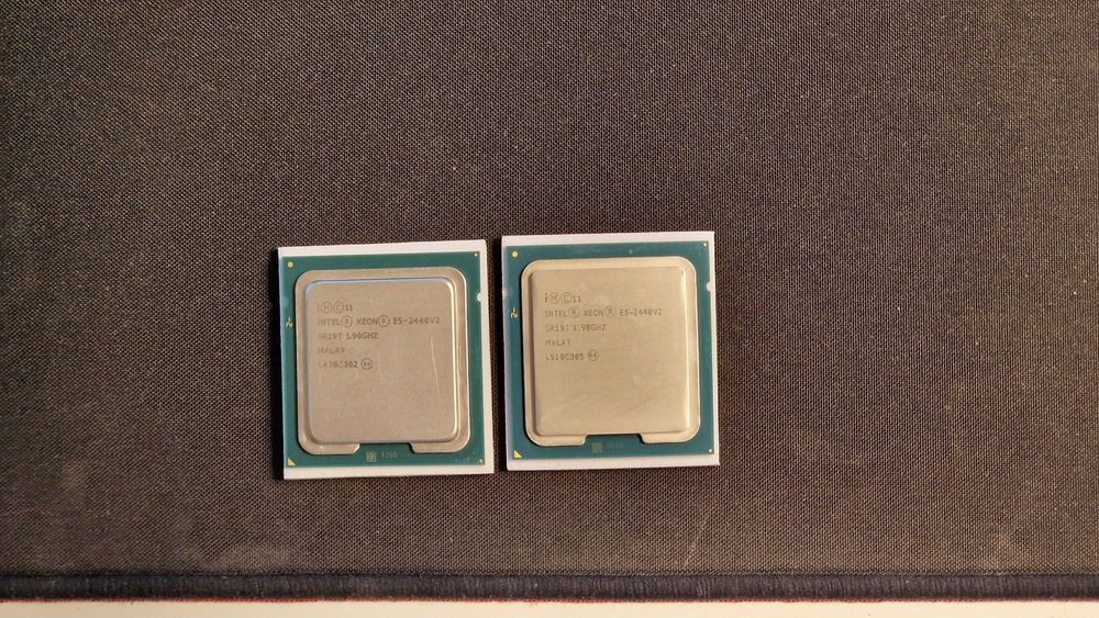 2x Intel Xeon E5-2440 v2