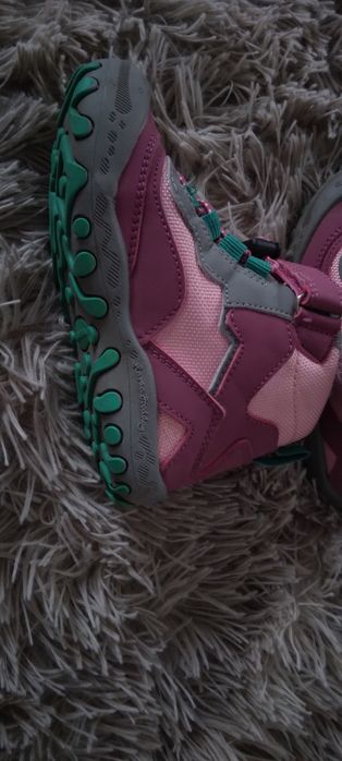 Ghetuțe fetițe mărimea 25