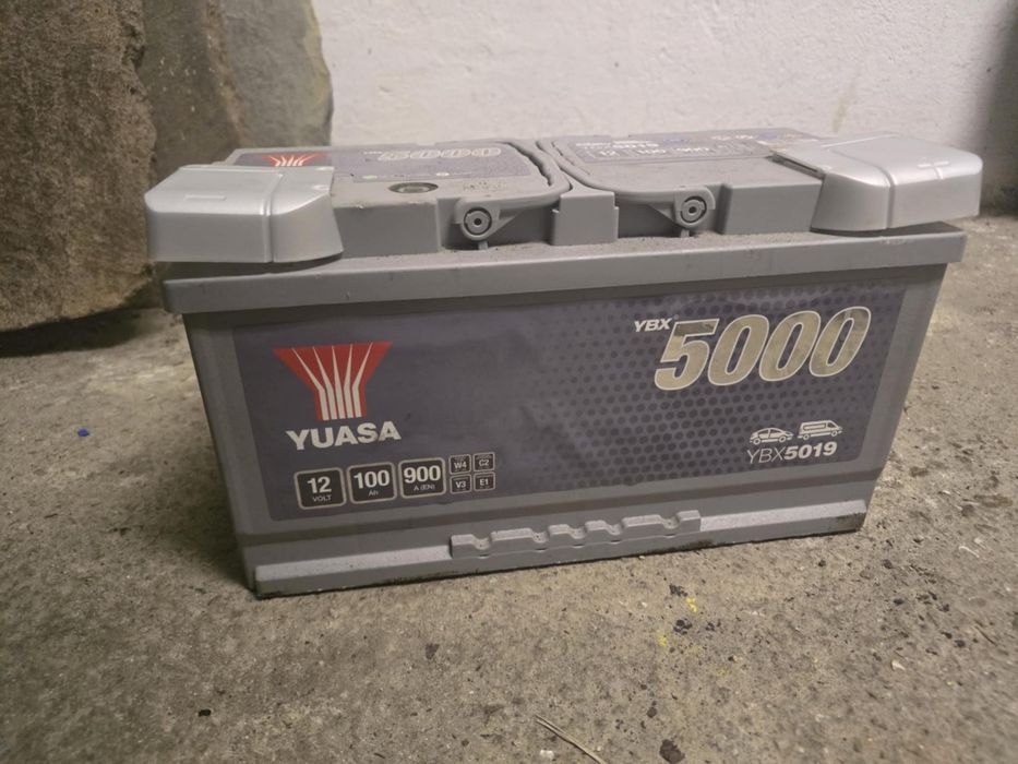 Акумулатор 100Ah YUASA
