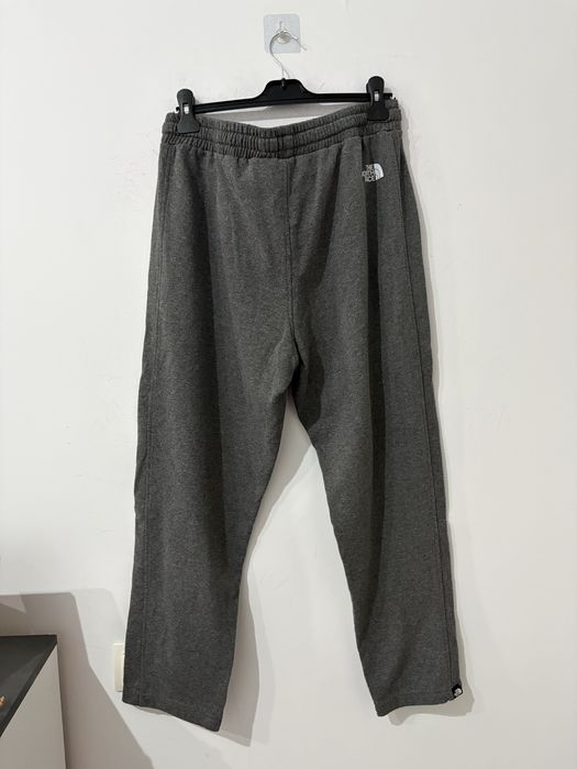 Pantaloni trening The North Face gri L - stare foarte buna