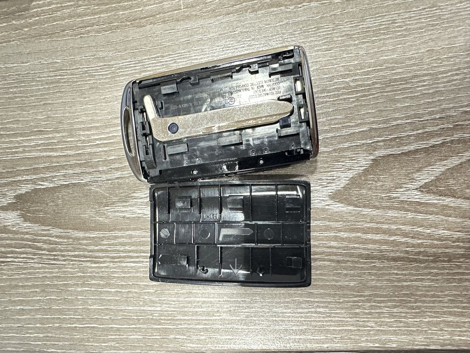 Смарт ключ достанционно с ключ Cx5 2022 USA