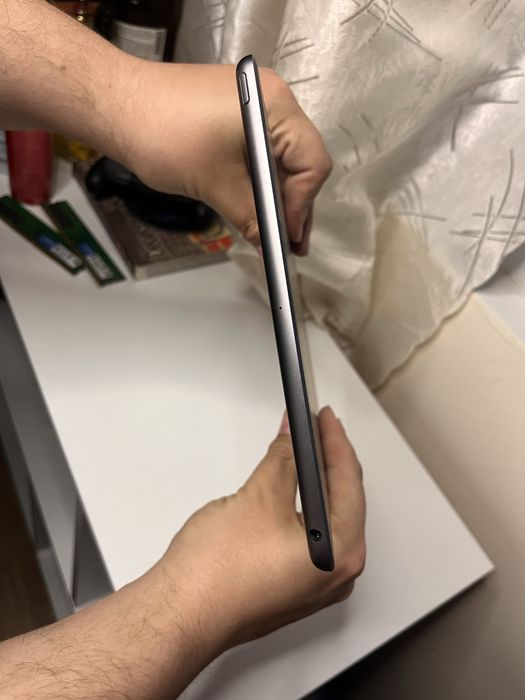iPad 7th 32GB като нов