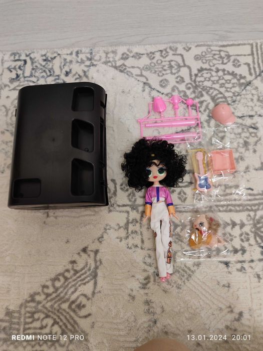 Кукла Лол с чемоданом