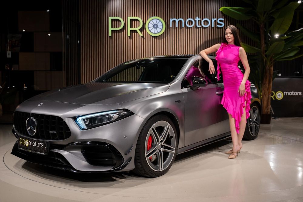 Mercedes-Benz A 45 AMG AERO / AMG Performance / Camere 360 / Multibeam / Night 2