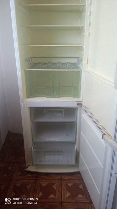 Продам холодильник Electrolux