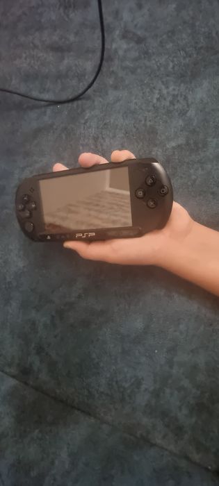 продаю PSP оригинал