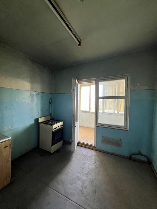 Срочно Продам 2-Комнатную Сергели 7 Г.24 на 9 этаже 2/9/9