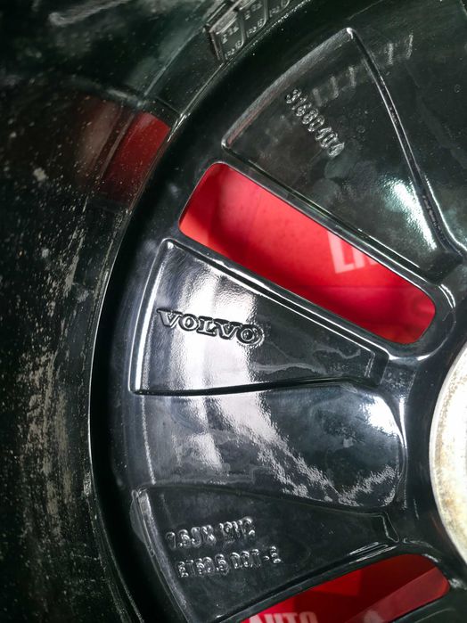 ROTI Jante Anvelope IARNA 235/55/19 5x108 OE VOLVO XC60 XC90 NOI