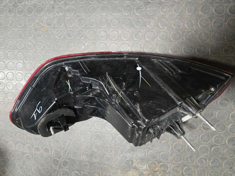 Ляв външен стоп за BMW X4 G02