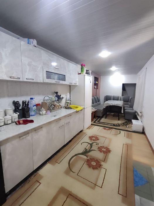 Продаётся участок 2 соток 
Ремонт: Средний Продажа  
Ремонт: Средний ч