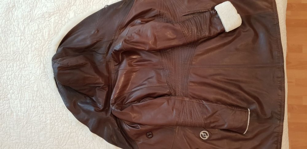 Продам дубленку женскую