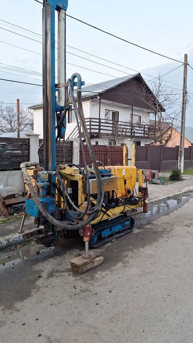 Vind instalaţie de foraj hidraulica