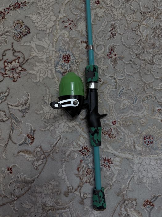 Детская удочка для рыбалки. Детский спининг