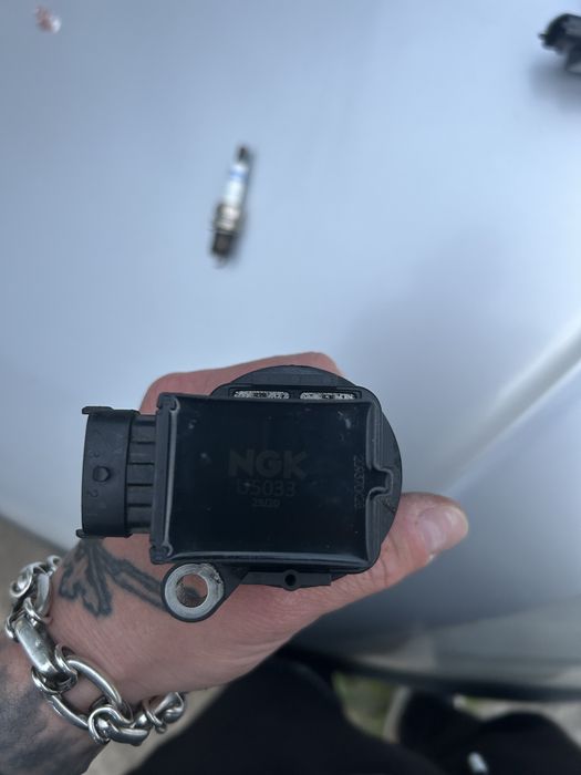 Бобини и свещи за Волво ХС90-Т6