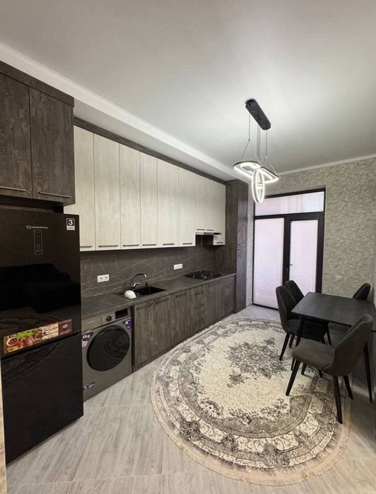 Xon Saroy Продается 2 комнатная квартира ремонт 8-роддом, Глинка