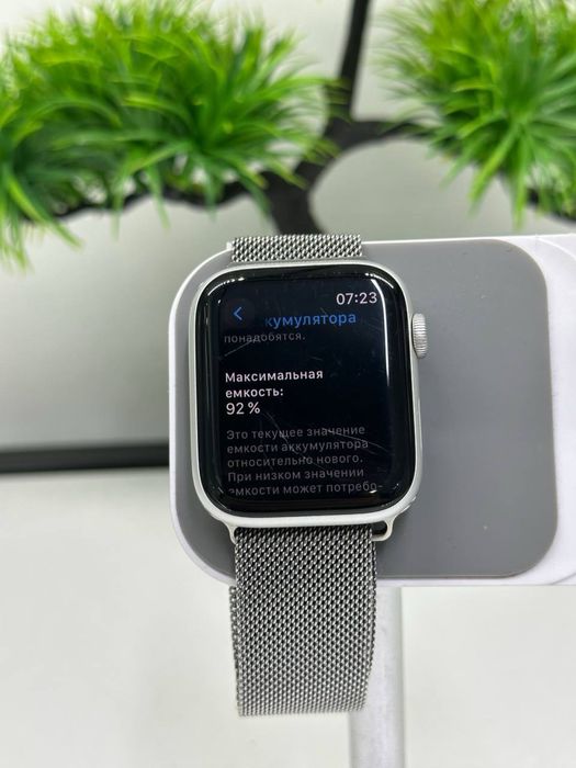 Apple Watch SE 2 44 мм