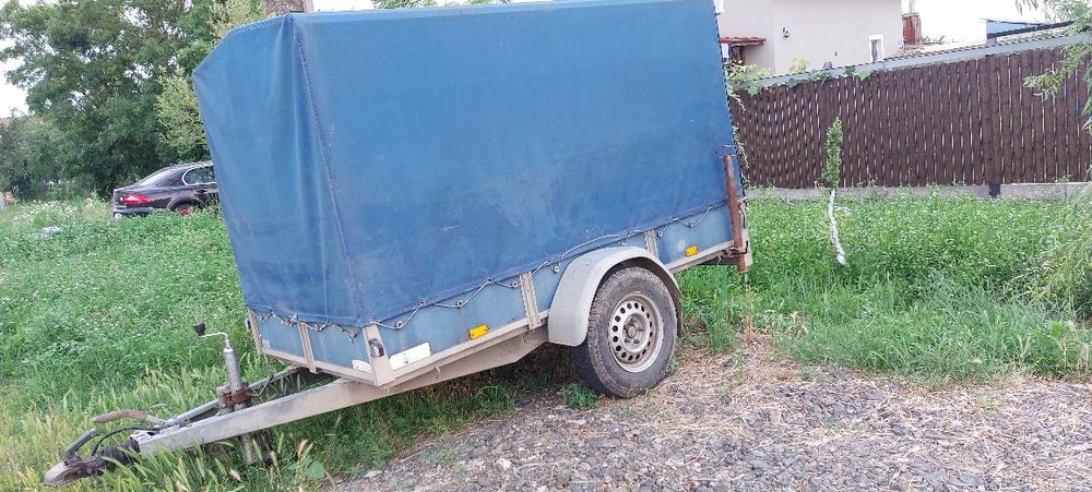 Vând Remorcă SARIS!