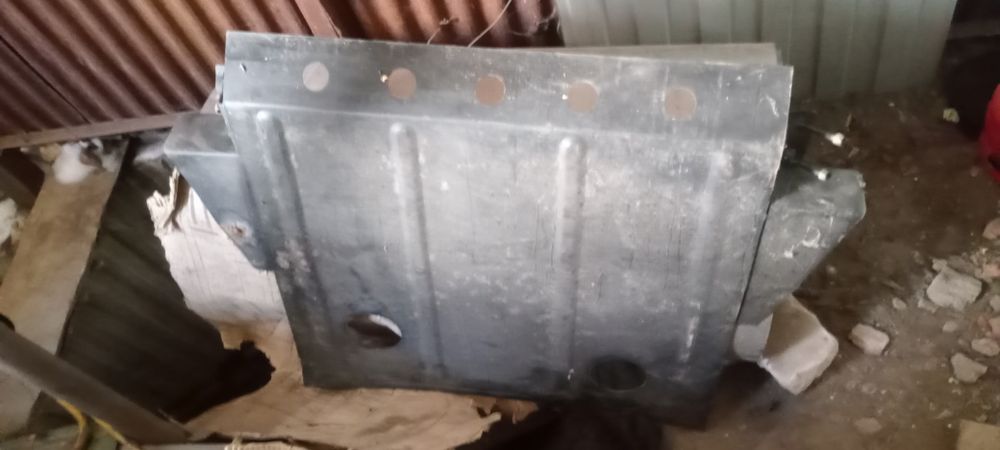 Продам защиту мотора ВАЗ 2110
