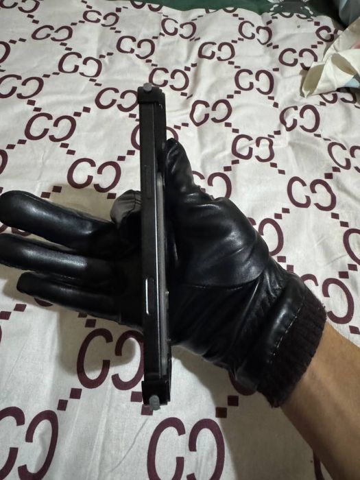 Iphone 16pro max black