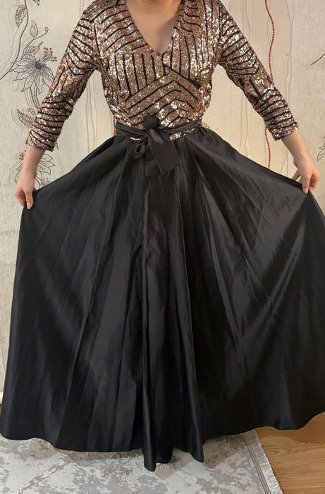 Продается платье