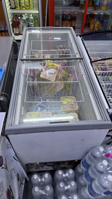Витринный морозильник