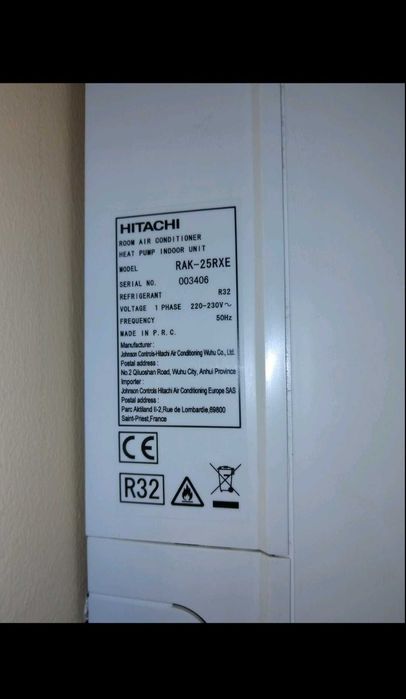 Климатик HITACHI RAK-25 Rxe За Ремонт или за части
