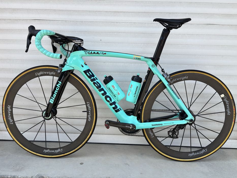 Шосеен велосипед Bianchi Oltre xr4