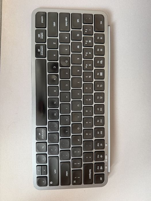 Tastatura Wireless Keychron B1 Pro