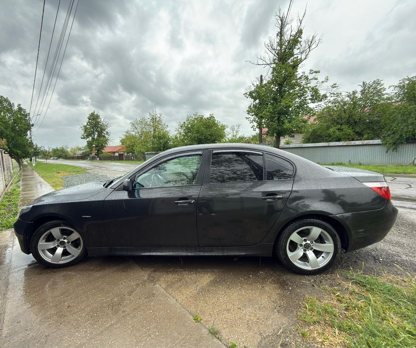 BMW 5 Series 2004 — imagine 3