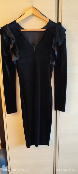 Rochie de catifea neagra s