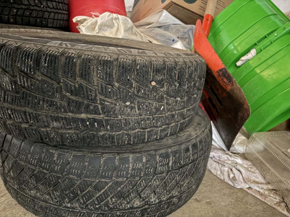 Шины продаю бу…..