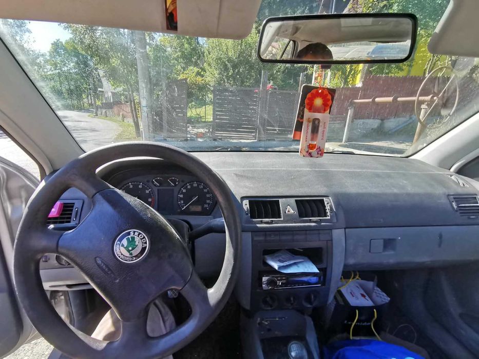 Skoda  Fabia  1.2 benzină