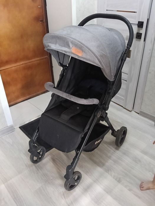 Продам детскую коляску