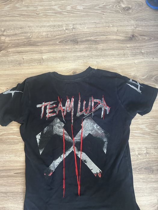 Продавам psycho luda тениска