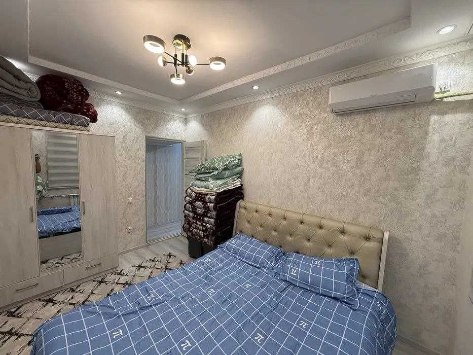 Джангох Ц-15, ориентир: посольство Казахстана