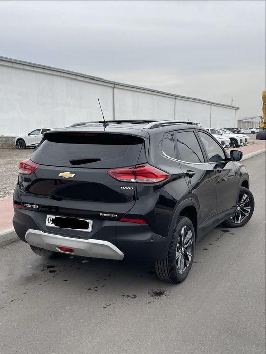 Tracker2023-Yil 2 Premier  Sotiladi Tozza