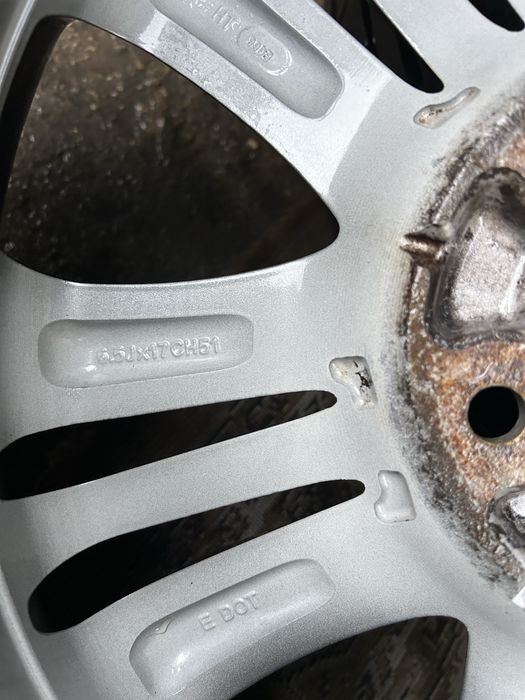 5х114,3 17 оргинални hundai kia